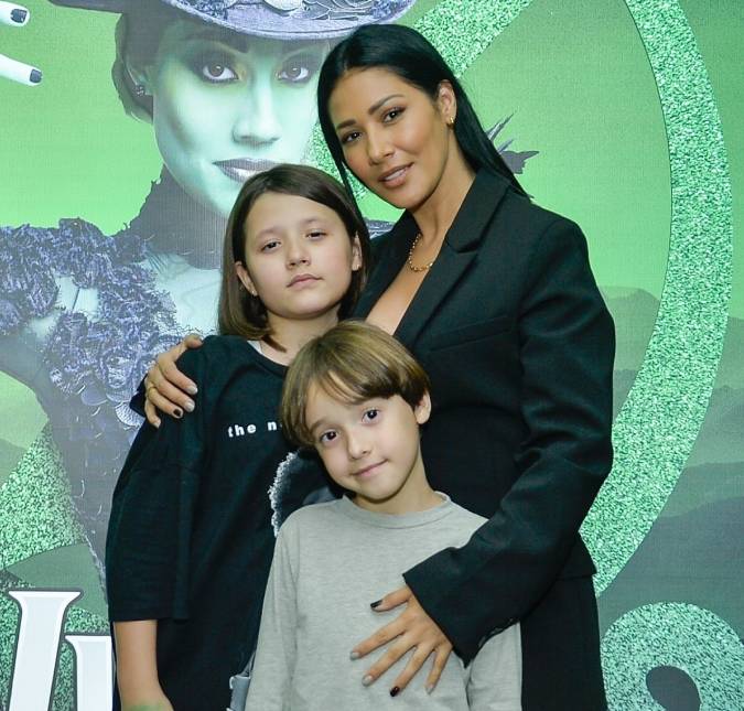 Simaria Mendes mostra aniversário do filho (e fãs suspeitam que festa foi na casa de Simone Mendes!)