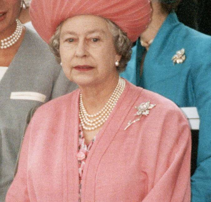 Rainha Elizabeth II enfrentou câncer em seu último ano de vida, revela ex-Primeiro-Ministro Boris Johnson