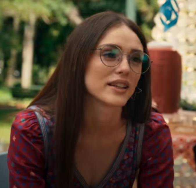Isabelle Drummond fala sobre o retorno ao papel de Tina na nova peça teatral <i>Tina - Respeito</i>: - <i>Super especial</i>