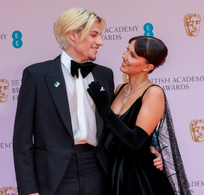 Millie Bobby Brown mostra registros da cerimônia de casamento com Jake Bongiovi pela primeira vez; confira