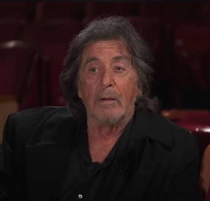 Al Pacino relembra experiência de quase morte durante a pandemia: Eu não tinha pulso Durante entrevista, o ator revelou detalhes sobre complicações da doença COVID 19