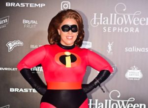 Tati Machado brinca com motivo da escolha da fantasia no <i>Baile de Halloween da Sephora</i>: - <i>Para conseguir dar conta de tudo, eu vou me esticando</i>