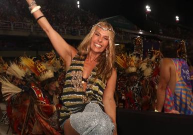 Adriane Galisteu comenta sobre perda de libido durante menopausa: <i>Quase perdi meu réu primário</i>