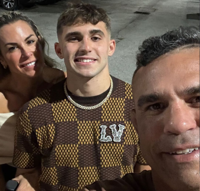 Joana Prado posta reencontro com filho Davi Belfort e se emociona: <i>Já estou com saudades</i>