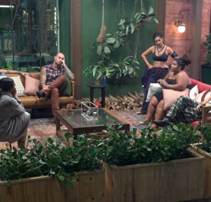 Luana faz revelações sobre Camilla e Flora (e Sacha se revolta!) Veja tudo que rolou na madrugada de <i>A Fazenda 16</i>