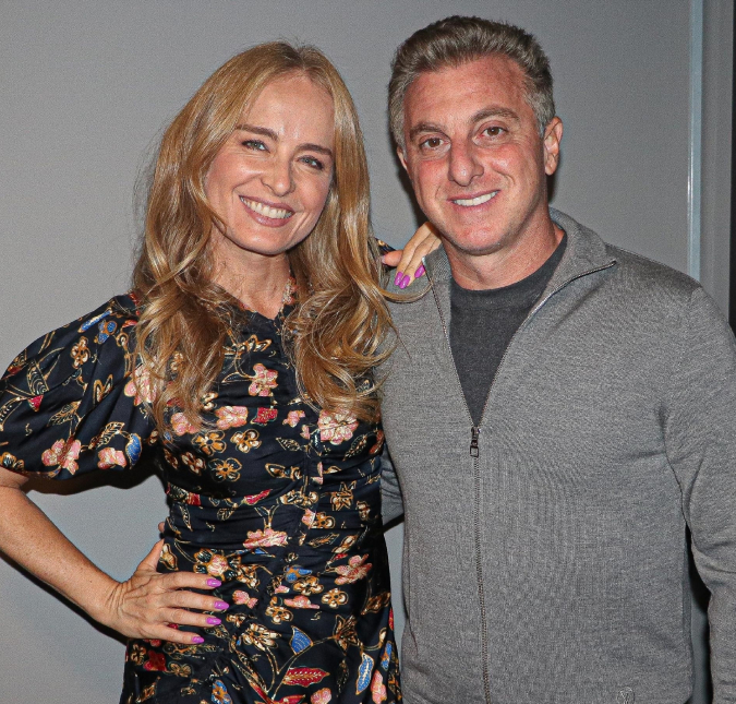 Luciano Huck se derrete por Angélica em aniversário de casamento: <I>Aqui estamos, 7.305 dias juntos</i>