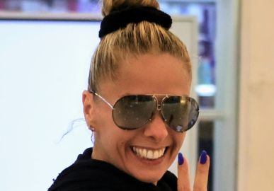 Adriane Galisteu abre o jogo sobre a menopausa: <i>-Passei por todos os sintomas que pode oferecer</i>