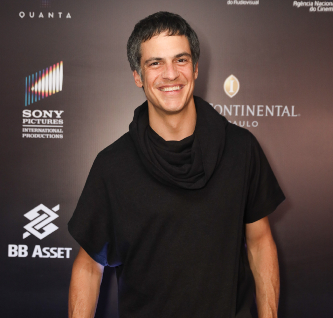 No filme <I>Madame Durocher</I>, Mateus Solano fala de retorno ao cinema: <I>É sempre um desafio, sempre bacana</I>