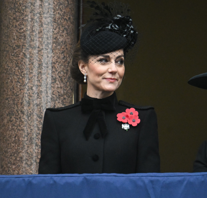 Kate Middleton homenageia Princesa Diana e Rainha Elizabeth II no Dia da Lembrança