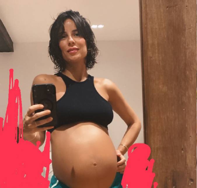 Na reta final da gravidez, Andréia Horta encanta ao mostrar barrigão