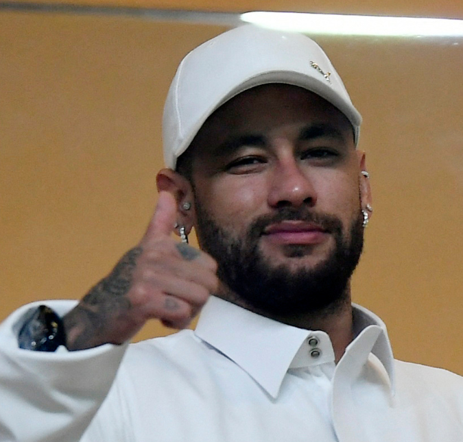 Neymar fala sobre a importância de Mavie durante recuperação de lesão: <i>Meu porto seguro</i>