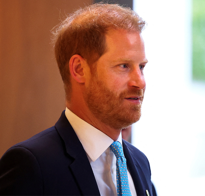 Príncipe Harry aumenta rumores de crise no casamento com Meghan Markle