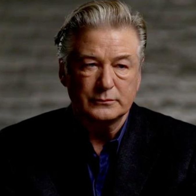 Alec Baldwin relembra acidente no <i>set</i> de <i>Rust</i>: <i>A coisa mais difícil que já enfrentei</i>