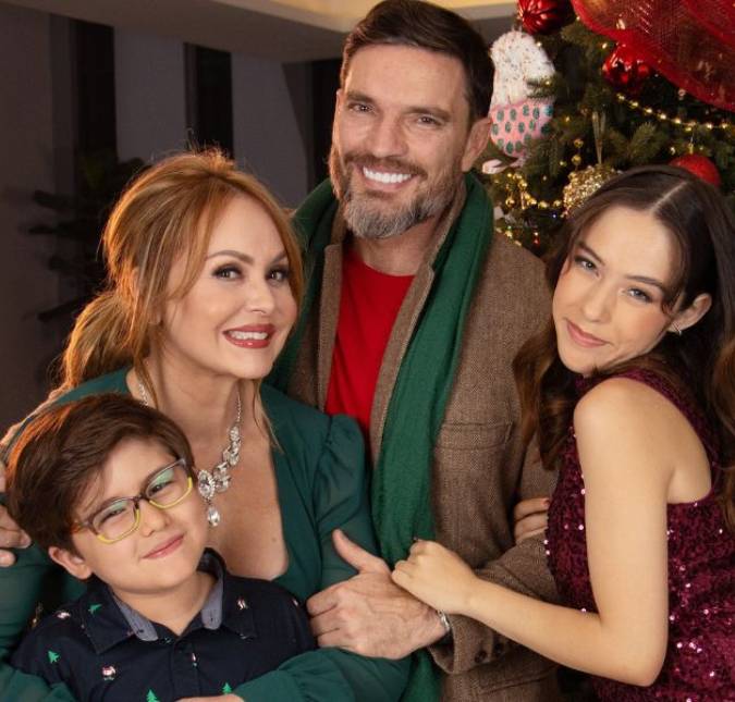 Com Gaby Spanic, elenco de <I>Amor no Natal</I> relembra momentos mais marcantes na comemoração