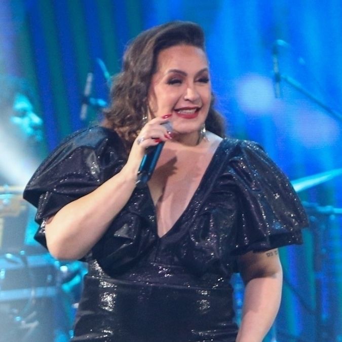 Gina Garcia confessa que lado compositora estava <i>adormecido</i> e se derrete por projetos futuros