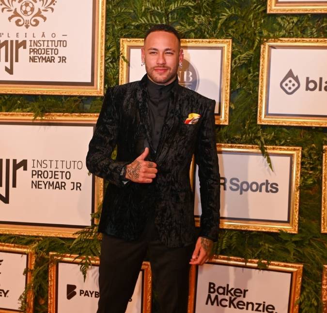 Mãe de suposta filha de Neymar Jr. quebra o silêncio após anúncio de gravidez de Bruna Biancardi