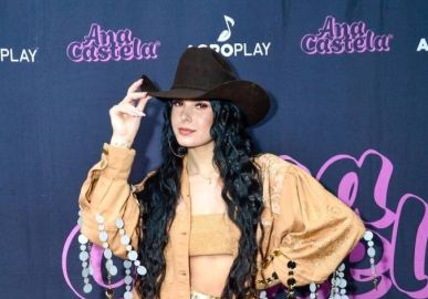 Ana Castela denuncia falsos nudes e desabafa: A internet é podre