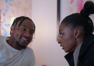 Simone Biles revela planos para Ano Novo com o marido: <i>Provavelmente estaremos na cama</i>