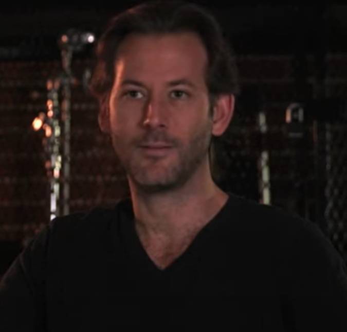 Morre diretor Jeff Baena, marido de Aubrey Plaza, aos 47 anos de idade; polícia suspeita de suicídio