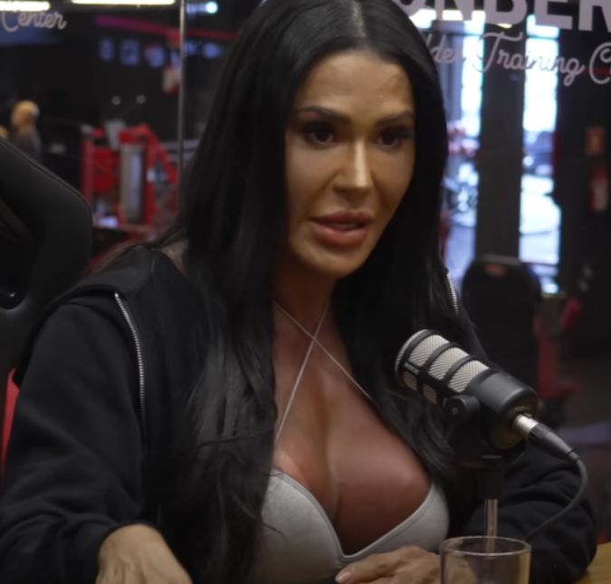 Confirmada no <i>BBB25</i>, Gracyanne Barbosa se desculpa com escola de samba por perder Carnaval
