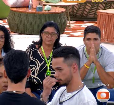 Vitória Strada fala sobre Daniel Rocha e dinâmica pega fogo no <i>BBB25</i>... Veja tudo que rolou na madrugada da casa