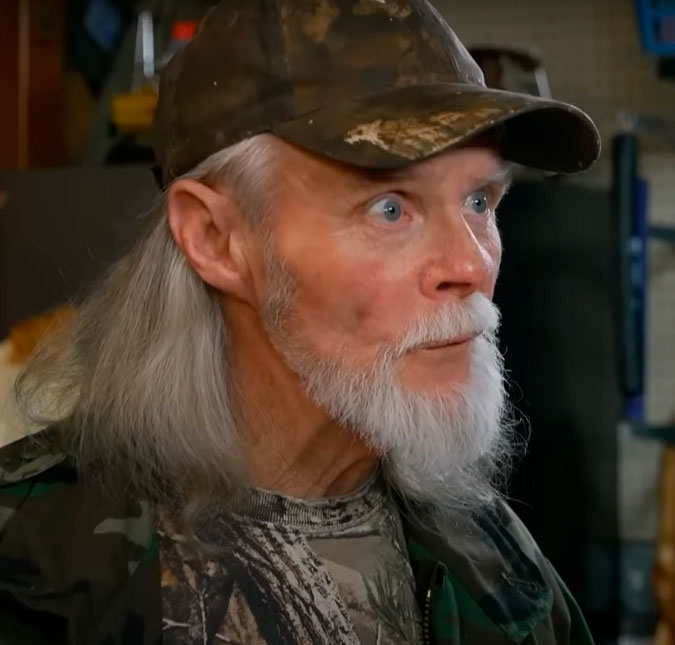 Morre Kenny Law, da série <i>Moonshiners</i>, aos 68 anos de idade