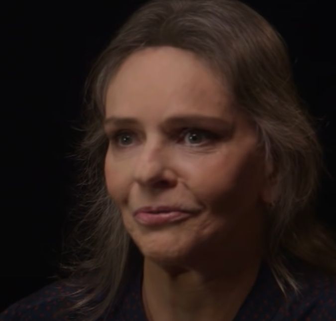 Angela Ro Ro desabafa sobre antigo relacionamento: <i>Tinha vergonha de mim</i>