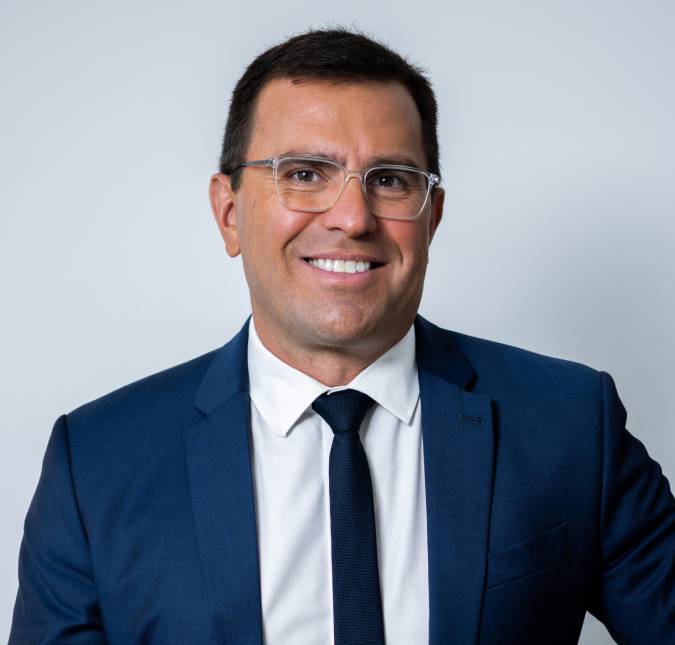 Empresa de Rodrigo Bocardi teria colocado jornalistas da <i>Globo</i> para treinar e entrevistar clientes, diz colunista