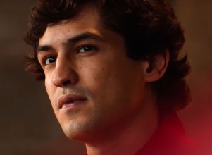 Senna perde prêmio de Melhor Série em Língua Estrangeira no <i>Critic's Choice Awards 2025</i>