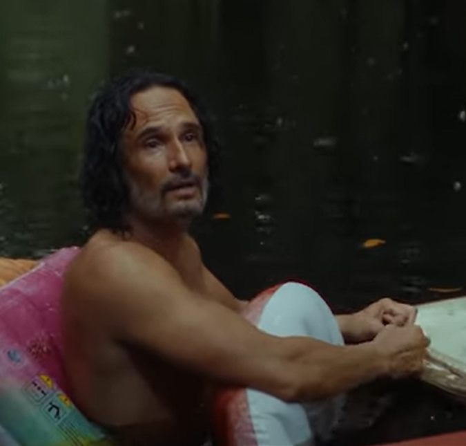 Filme brasileiro <i>O Último Azul</i>, com Rodrigo Santoro, vence o Urso de Prata no Festival de Berlim e ator comemora