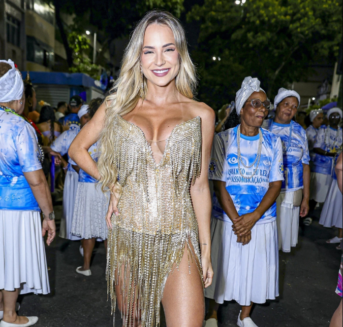 Às vésperas do Carnaval, Gabi Martins mostra novo visual para desfilar na avenida