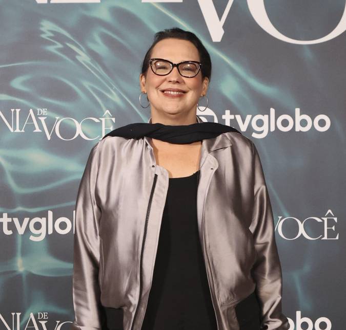 Após deixar <i>Mania de Você</i>, Ana Beatriz Nogueira recebe alta hospitalar e se prepara para novo trabalho