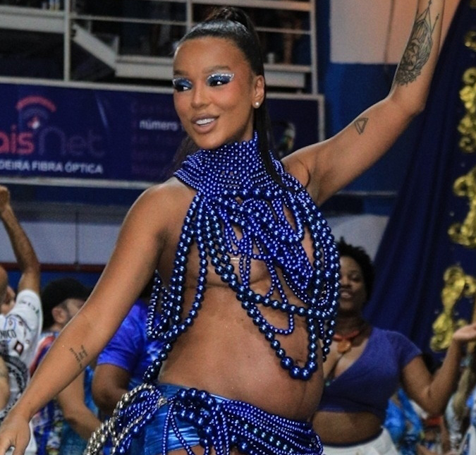 Grávida, Brunna Gonçalves se emociona ao celebrar título da Beija-Flor de Nilópolis