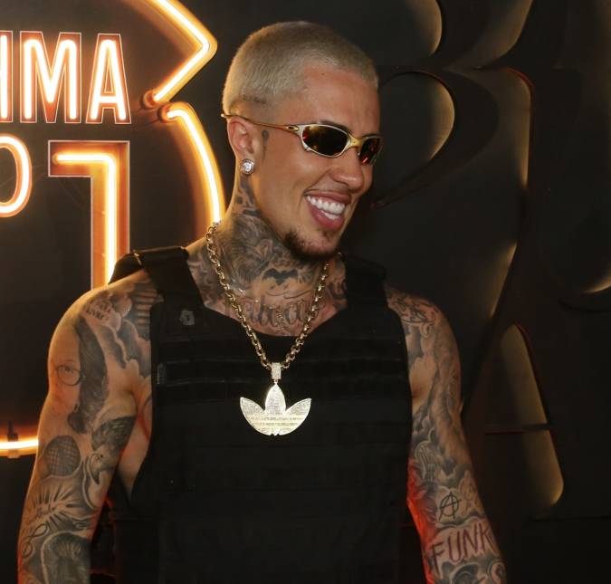 MC Daniel anuncia pausa na carreira para cuidar da noiva e do filho recém nascido, Rás
