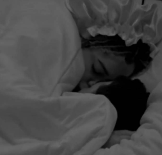Festa do Líder tem Aline revoltada, Thamiris beijando João Gabriel e <i>web</i> pedindo expulsão da <i>sister</i>; veja o que rolou na madrugada do <i>BBB25</i>