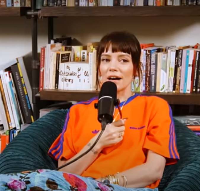 Solteira, Lily Allen diz que casamento é um <i>contrato doloroso</i>