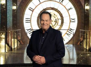 Dan Aykroyd fala sobre estreia da segunda temporada de <i>Inacreditável com Dan Aykroyd</i>