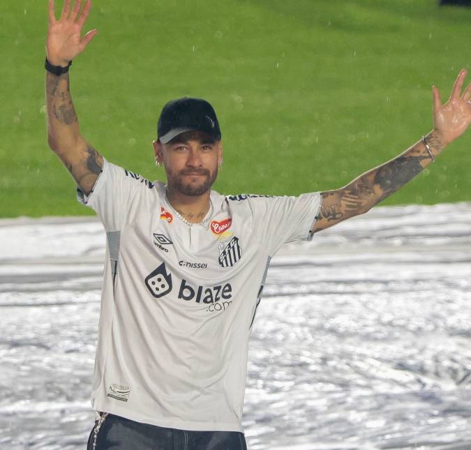 Confira as polêmicas de Neymar Jr. desde a volta ao Brasil