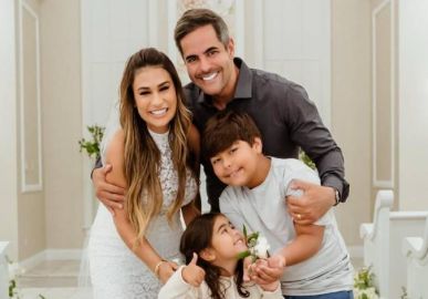 Simone Mendes e Kaká Diniz renovam votos pela terceira vez em Las Vegas