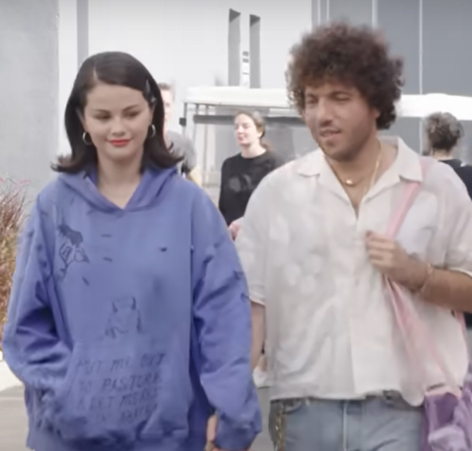 Selena Gomez e Benny Blanco fazem empréstimo de mais de 120 milhões para comprar mansão