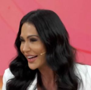 Gracyanne Barbosa fala sobre possível volta com Belo: - <i>Não posso te dizer</i>