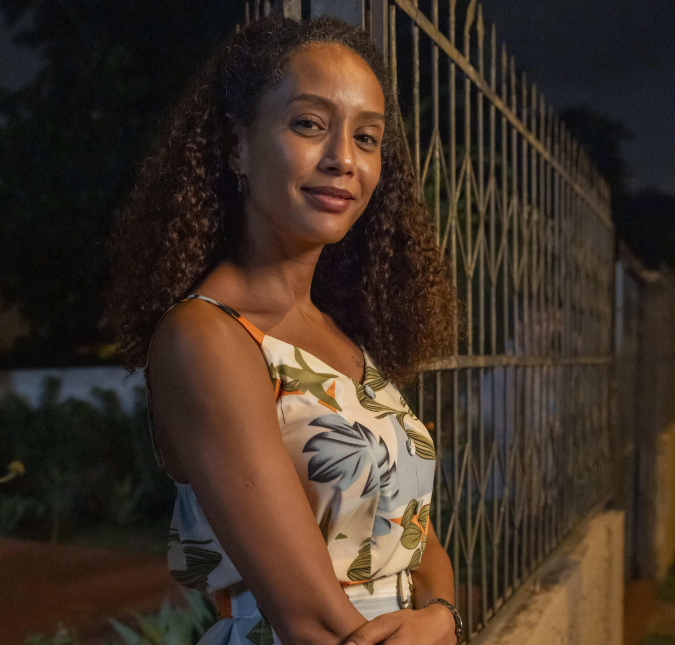 Raquel diz a Ivan que teme ser presa por conta do conteúdo da mala. Confira o que vai rolar nesta segunda-feira em <I>Vale Tudo</i>