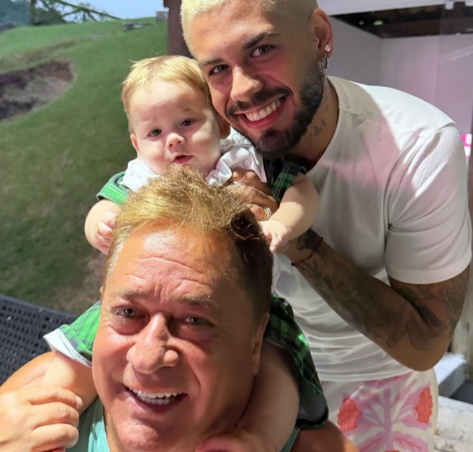 Leonardo posta clique ao lado de Zé Felipe e do neto: <i>Meus amores</i>