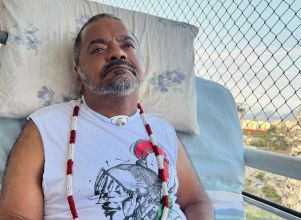 Arlindo Cruz é internado para exames após diagnóstico de pneumonia