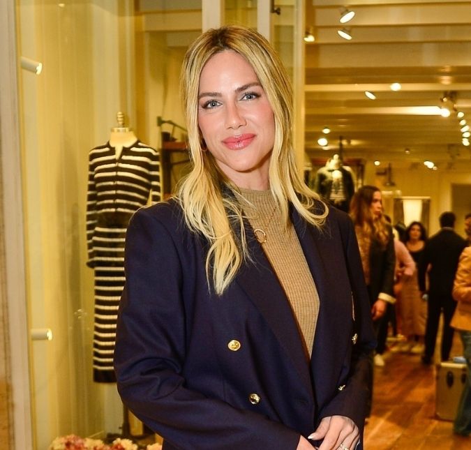 Giovanna Ewbank relata susto após encontrar mulher desconhecida sentada na sala de sua casa: <i>- Fiquei em choque</i>