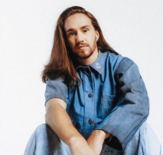 Vitor Kley lança álbum <i>As Pequenas, Grandes Coisas</i> e convida público a enxergar beleza no cotidiano