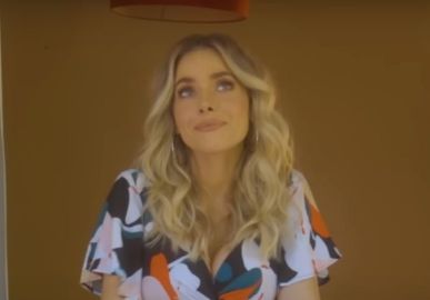 Confira os famosos que já participaram de clipes musicais - e (talvez) você não se lembre