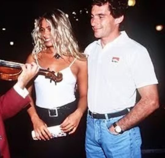 Relembre a história de amor de Adriane Galisteu e Ayrton Senna