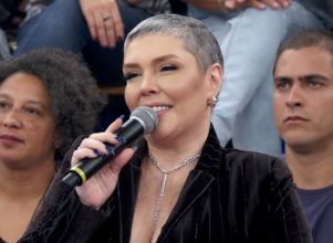 Simony reflete sobre remissão do câncer e fala sobre cicatriz: - <i>Não foi fácil</i>