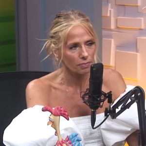 Adriane Galisteu homenageia Ayrton Senna no dia da morte do piloto: <I>Jamais será esquecido</I>